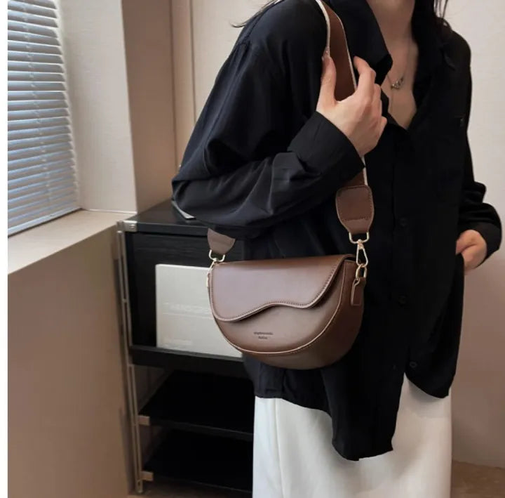 2023 Solid Color PU Leather Crossbody Bag – Red Wide Strap